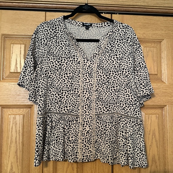 Express cheetah top - Picture 1 of 1